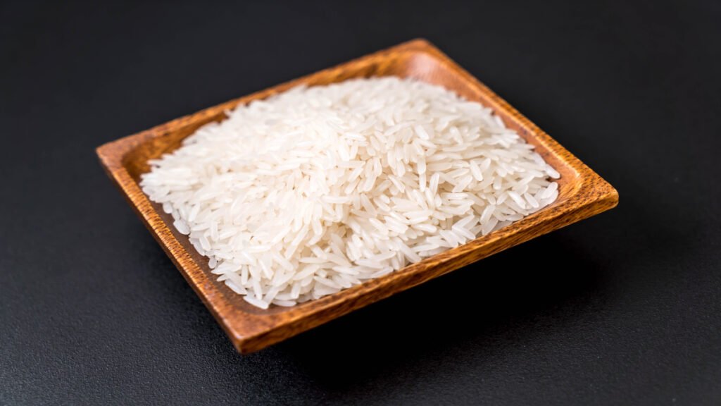 Fluffy jasmine rice in a bowl with long grains and light texture